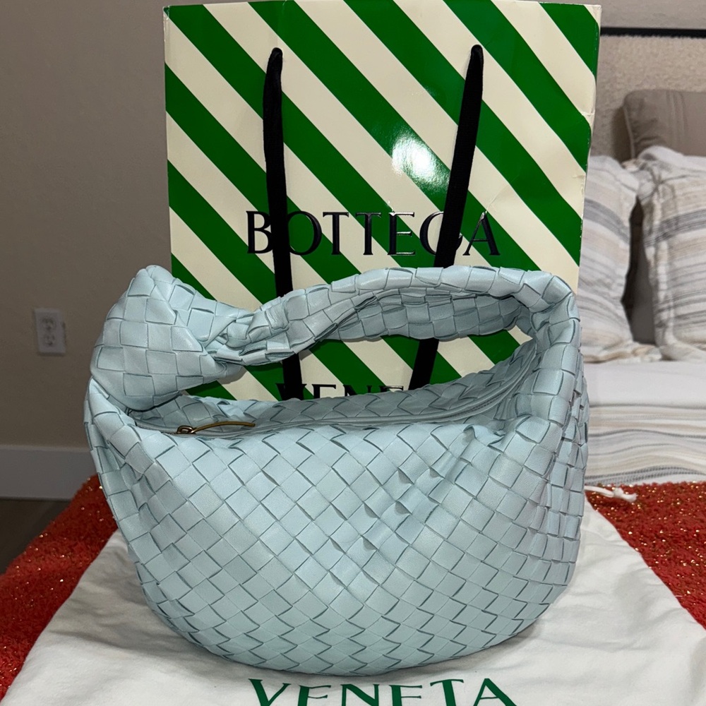 Bottega Veneta Light Blue Teen Jodie - Picture 2 of 5